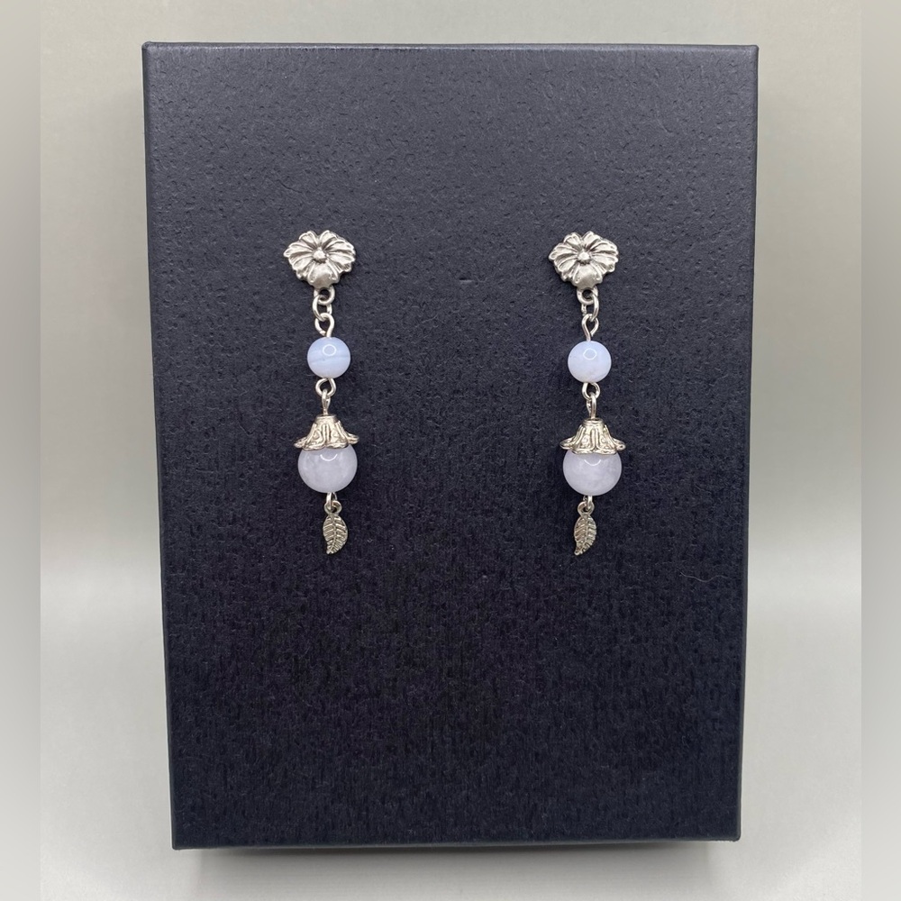 🌸💙Blue Lace Agate Flower Post Earrings